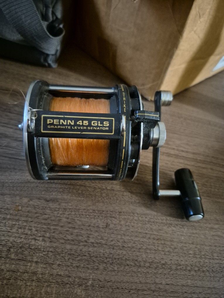 PENN GRAPHITE SENATOR 45 GLS LEVER 45 GLS Graphite Lever Senator Reel
