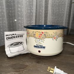 Beautiful Vintage Rival Slow Cooker