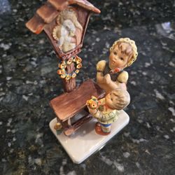 Goebel M.I. Hummel "Adoration" figurine (Hum 23/I)