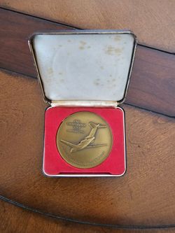 Bronz Commemorative Medallion