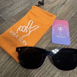 Vira Sun Venice Sunglasses.  Black.  Polarized.  Worn once. 