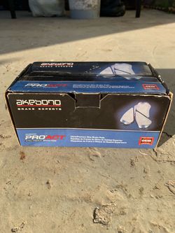 Akebono ACT1078 Proact Ultra Premium Ceramic Disc Brake Pad kit front brake pads (new)