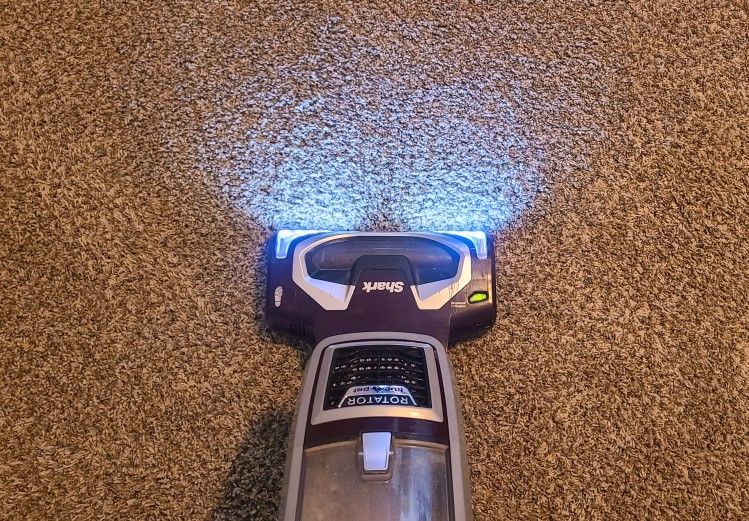 SHARK Pet Pro Rocket Vacuum