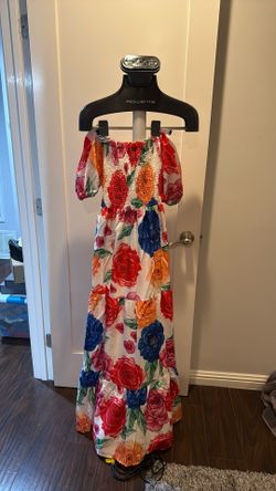 Small Off The Shoulder Floral Maxi Dress