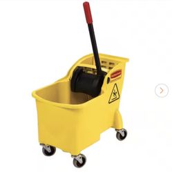 Rubbermaid Comercial Bucket