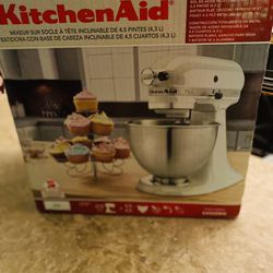 For Sale Kitchen Aid Mixer 
