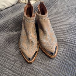 Jeffrey Campbell Oxnard Western Ankle Boots Size 9