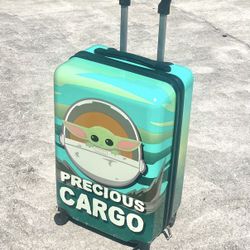 Kids Star Wars Baby Yoda  Mandalorian Luggage 12x8x19