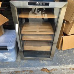 Whynter Cigar Cooler