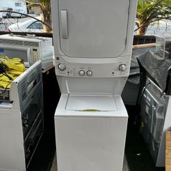 Kenmore Washer & Gas Dryer.