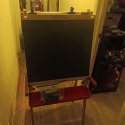 Melissa  & Doug Eisal, W/ Paper