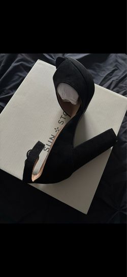 Sun & Stone Black Heels
