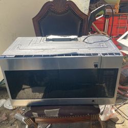 Used Microwave 