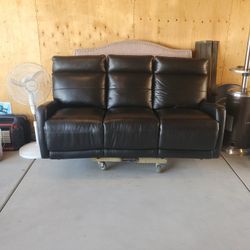 Black Leather Sofa 