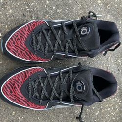 Kd’s Basketball Shoes