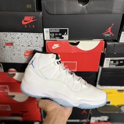 DS 2024 Jordan Legend Blue 11s size 10