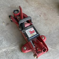 Pittsburgh 2 Ton Compact Trolley Jack