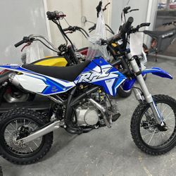 RFZ Apollo 125cc Dirt Bike New! Finance For $50 Down Payment!!