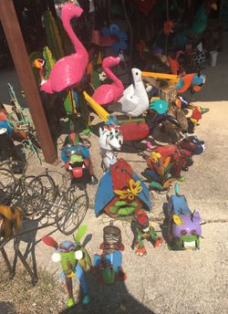 Metal Real pine wood outdoor/ indoor we are tomorrow at Wimberley market days booths 344 345 327 we are coming from Mexico