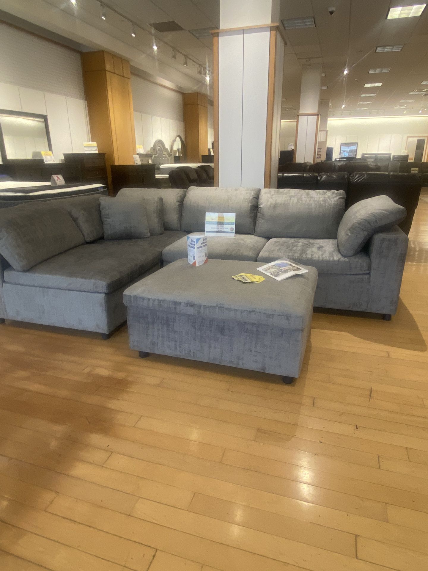 BEST SELLER! COMPARE TO CLOUD SOFA AND SAVE! DELIVERY TODAY! ALL CREDITS WELCOME! 