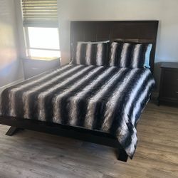 Complete Bedroom Sets 1 King 1 Queen 2 Singles 