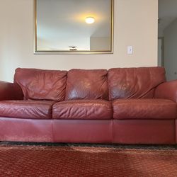 Free leather couch set pick up Monday 4/20