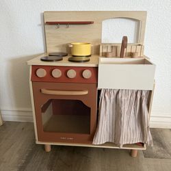 Tiny land kitchen
