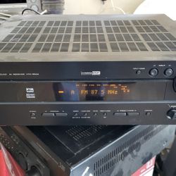 Yamaha Natural Sound AV Reciever HTR 5540