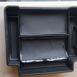 Gm Brand SUV or TRUCK center Consol Organizer
