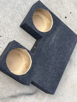 ($130 firm) $260 dollar box for half price 2/10s Toyota Tundra Double Cab 2007-2013
