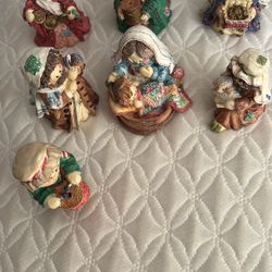 Cute As A Botton By Enesco 1997 Nativity Set 