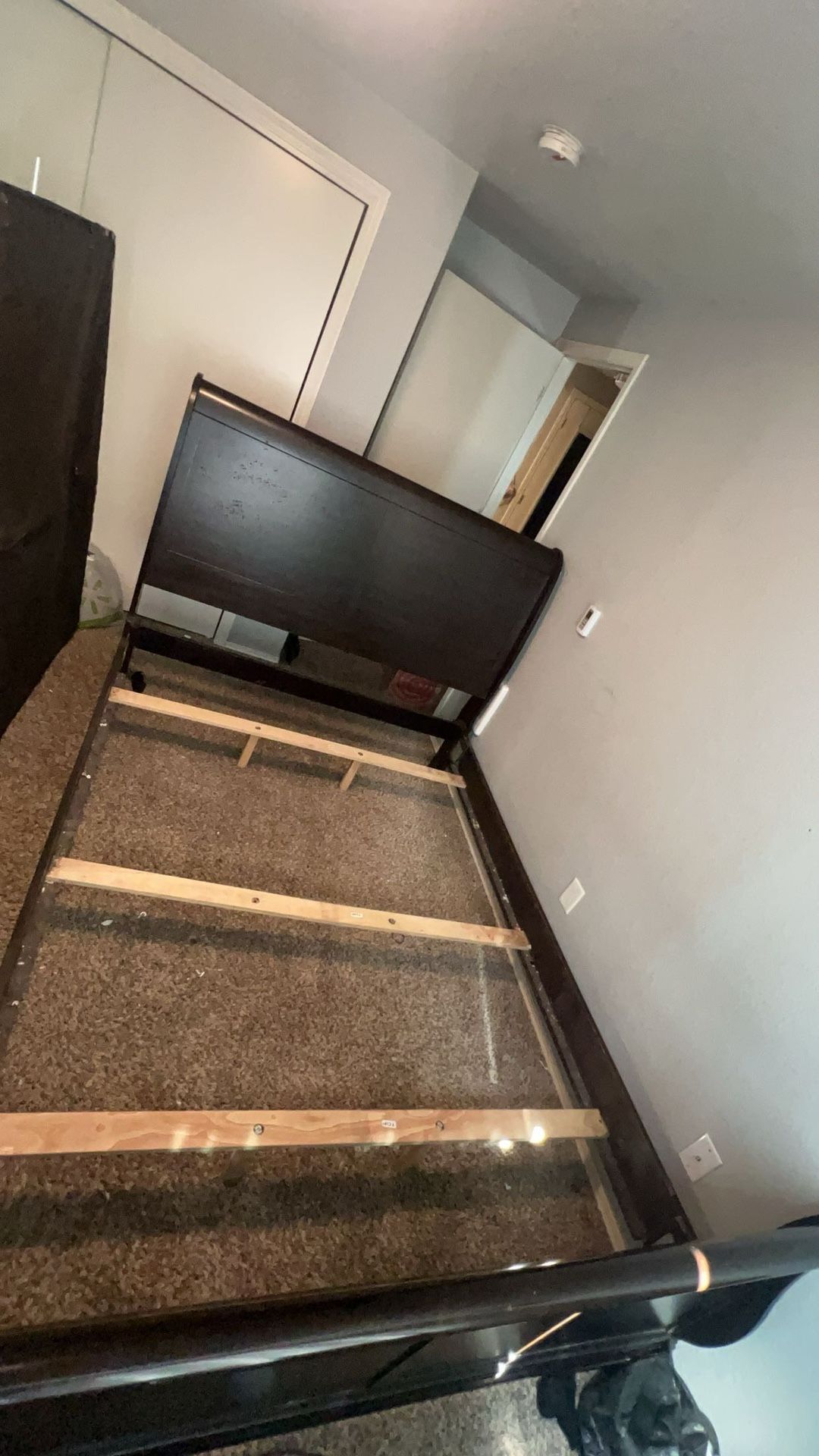 Bed frame (queen size)