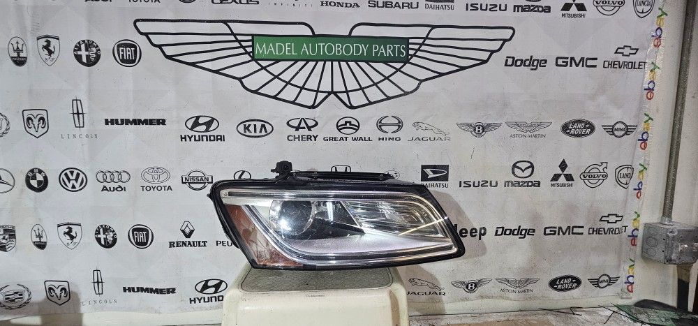 2013-2015 AUDI Q5 XENON HID ADAPTIVE HEADLIGHT OEM- RIGHT PASSENGER SIDE