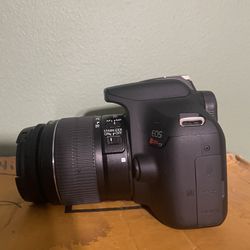 Canon Rebel T7 With 3 Lens Included 