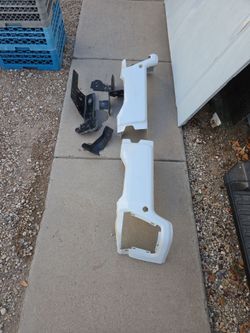 2023-24 f-250,350,450. Super duty rear bumper caps&brakets