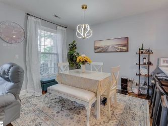 Washable 8x10 rug