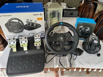 Logitech G923 Racing Steering Wheel and Pedals