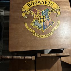 Harry Potter Table 