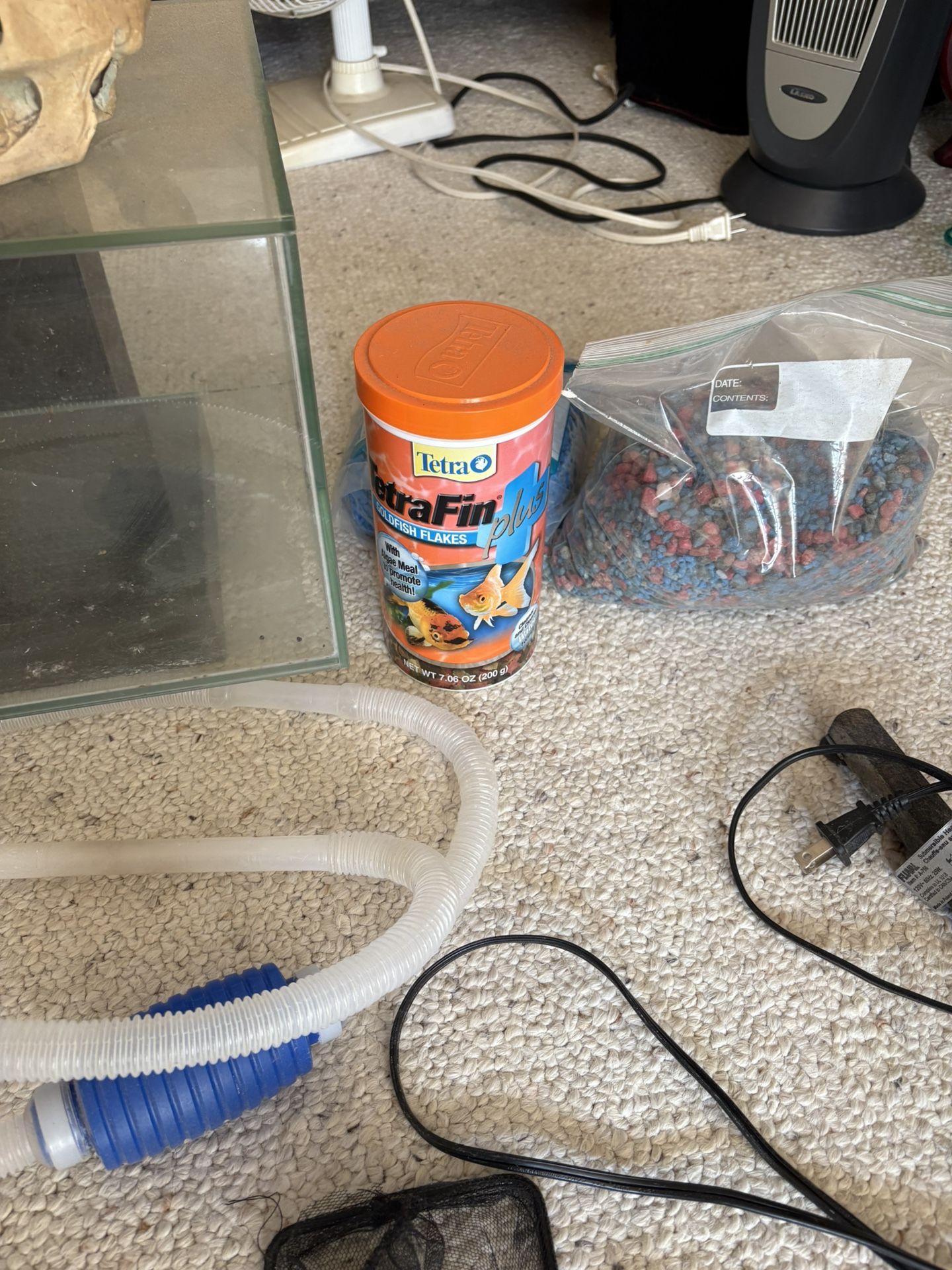 Aquarium & Supplies