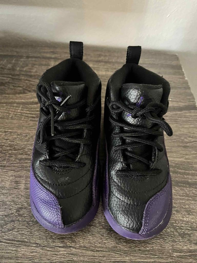 Like New Jordan's For Kids Size 11c