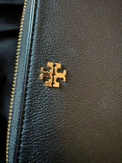 Cartera. Tory.