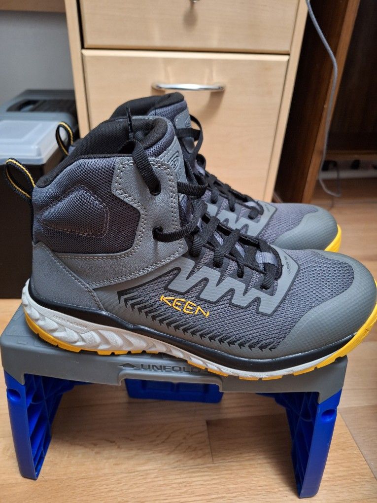 Men's Arvada Mid Work Sneaker (Carbon Toe)