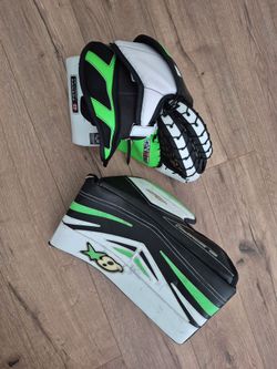 Ice Hockey Goalie Glove
