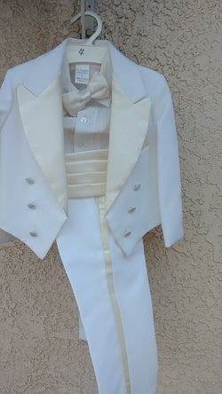 Traje de bautizo
