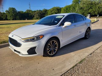 2020 Ford Fusion