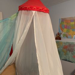 Classic Tulle Canopy
