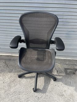 Herman Miller Aeron Size B  Fully Loaded (Brown Mesh)Delivery Available For a Fee