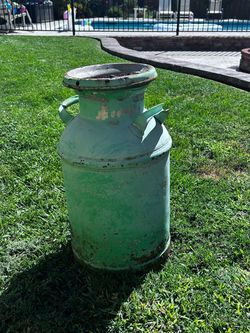 vintage milk can