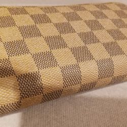 Louis Vuitton wallet |  N60017 
