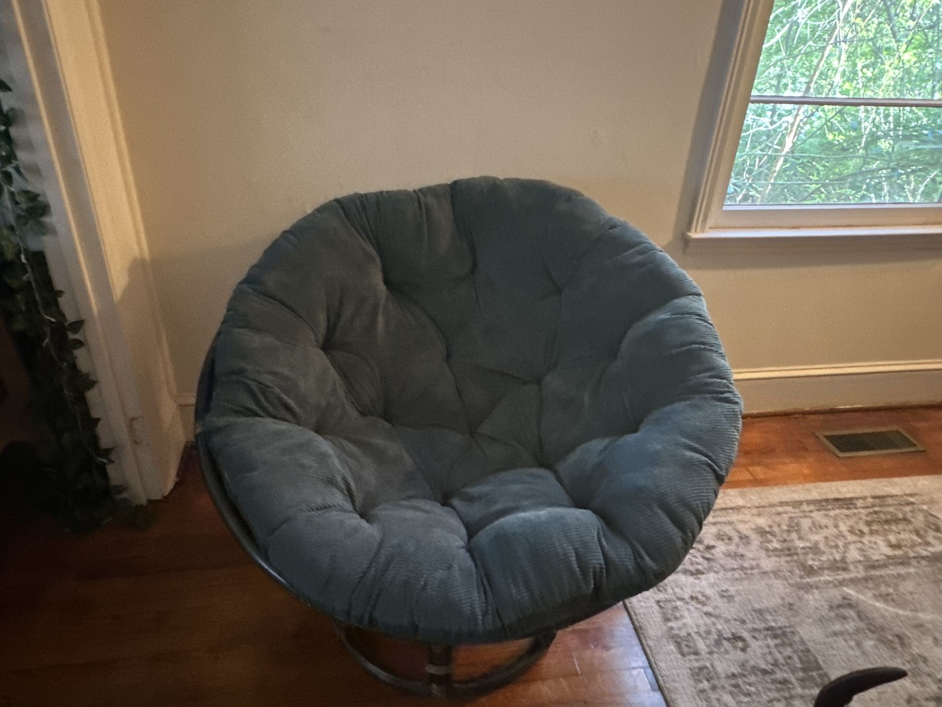 World Market Papasan Chair - Gently Used